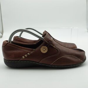 Clarks Bendables Women Size 9.5 Shoes Brown Leather Slip On Loafers Comfort